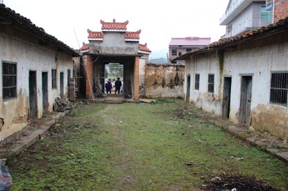 6b488d01ad140585_03.jpg