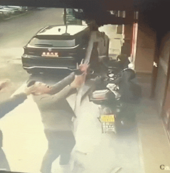 chinacui_42939_3_22adb37c8209.gif