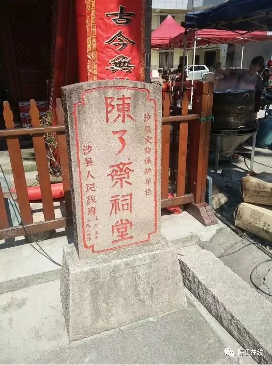 9b0d15a1d2fc6aff_03_5d14f6eaee24.jpg