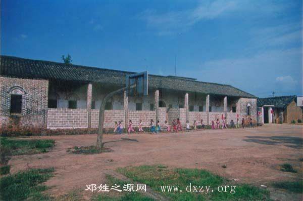 cns_dxzy_577ed59f2d1746fd67_0.jpg
