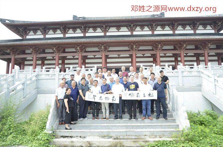 cns_dxzy_a556164ce68b9c955b_1.jpg