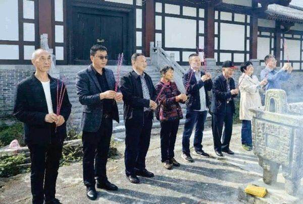 cns_dxzy_d4d12094f5cd5194a8_24.jpg