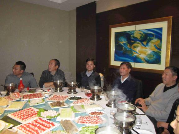 天南地北一家人，为迎接恒贵宗亲哈尔滨11.8聚会：宗亲纪事.jpg