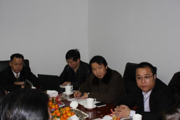 2011房氏宗亲北京联谊活动花絮《二》：宗亲纪事.jpg