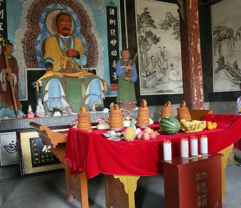 【房氏文化】法王房寅后裔清明法王庙祭奠老祖：房氏遗迹辑录.jpg