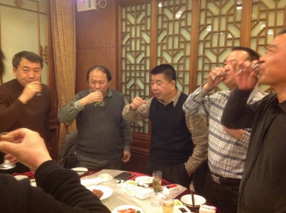 北京宗亲在和平门烤鸭店为房停接风：房氏迁徙与分布.jpg