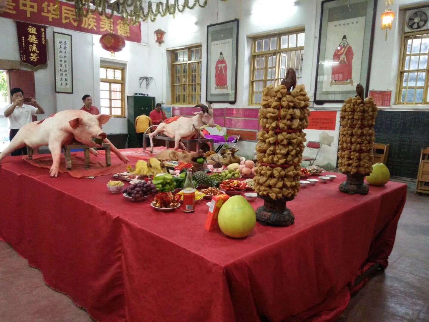 【活动报道】梅州房氏家庙《国器堂》10月2日举行秋祭祀活动：祭祖纪实.jpg