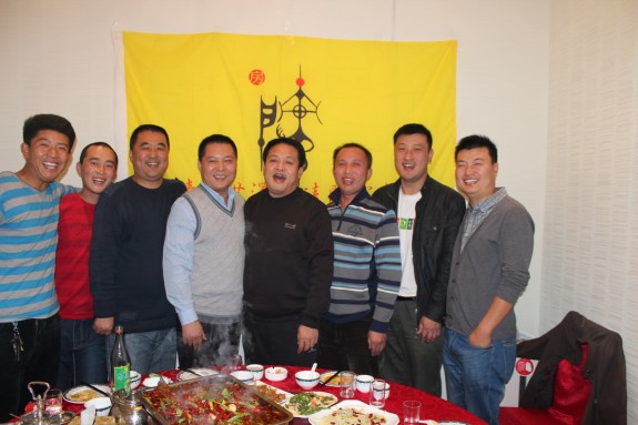 仲秋天寒地冷 宗亲小聚怡情（记京城宗亲小聚）：宗亲纪事.jpg