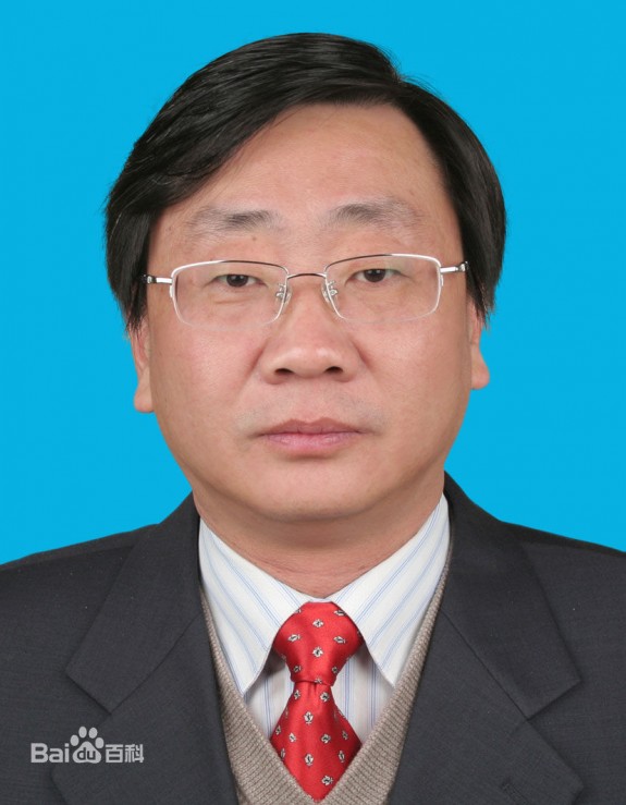 《河南省房氏宗亲族志》编委成员拜访河南省农科院副院长房卫平：祭祖纪实.jpg