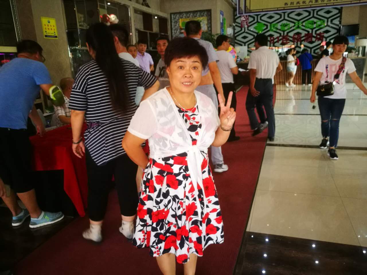【报道接站直播】内蒙古房氏宗亲文化联谊会欢迎各地宗亲到来：宗亲纪事.jpg