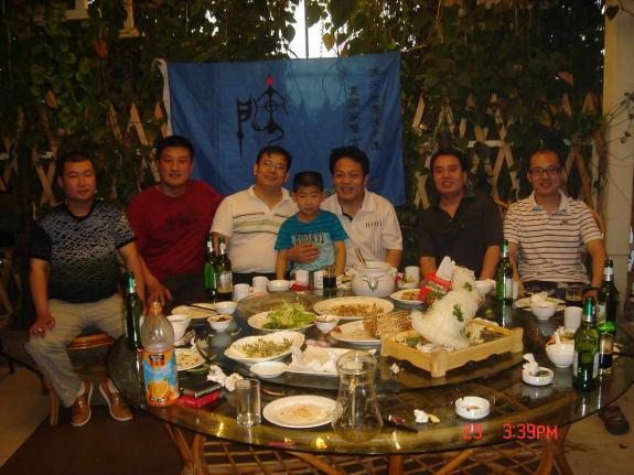 京津宗亲喜相聚 气氛和谐谋发展：房氏谱牒资料.jpg