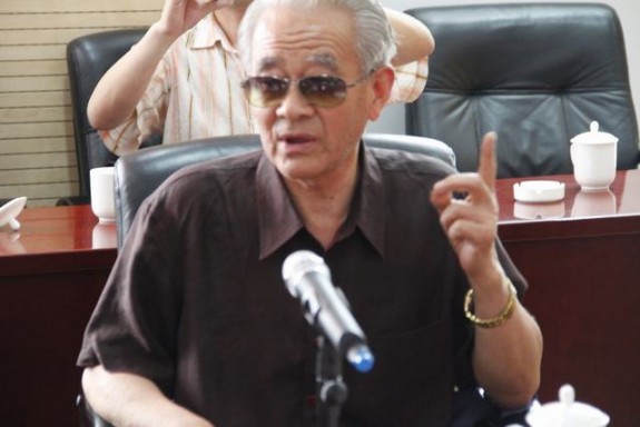 山东房氏宗亲联谊会2012年第2次会议：宗亲纪事.jpg