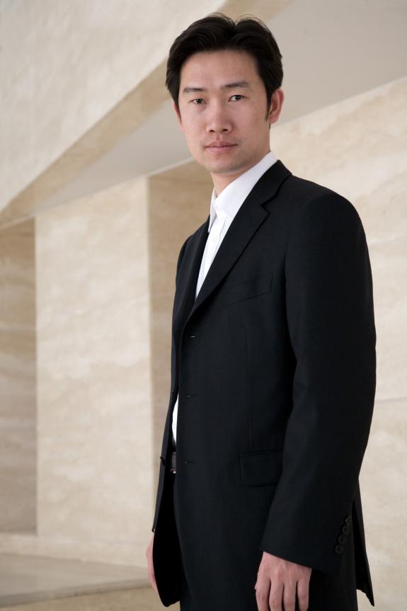 《当代艺术》杂志主编房圣易：房氏人物纪略.jpg