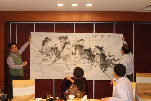 11.10.27锦苑餐厅京城宗亲小聚会：宗亲纪事.jpg