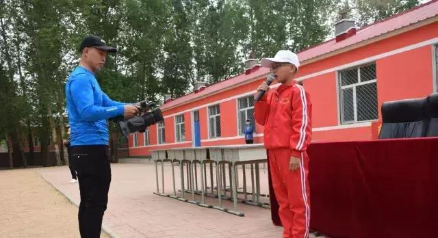 【大爱无疆】吉林省房氏宗亲会爱心捐助伊通县新家村小学：宗亲纪事.png