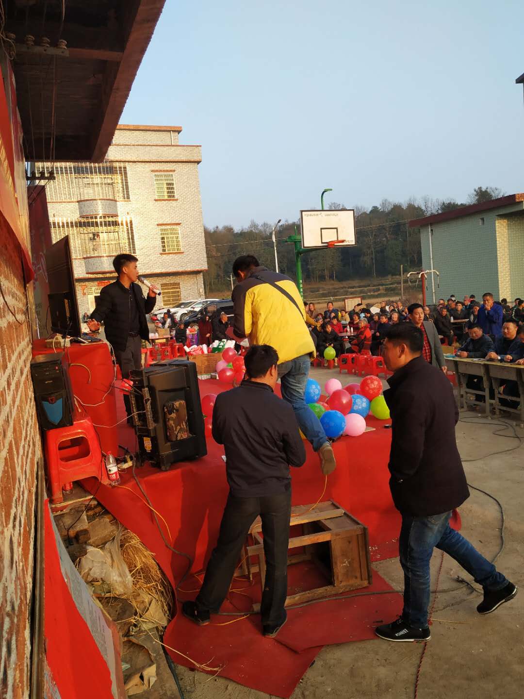【图文】湖南老白土房氏2019年春节联欢晚会：宗亲纪事.jpg