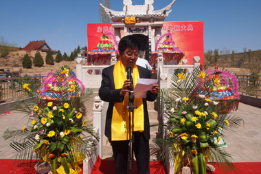 陕西榆林房家沟房氏清明节举行隆重的祭祖活动：祭祖纪实.jpg
