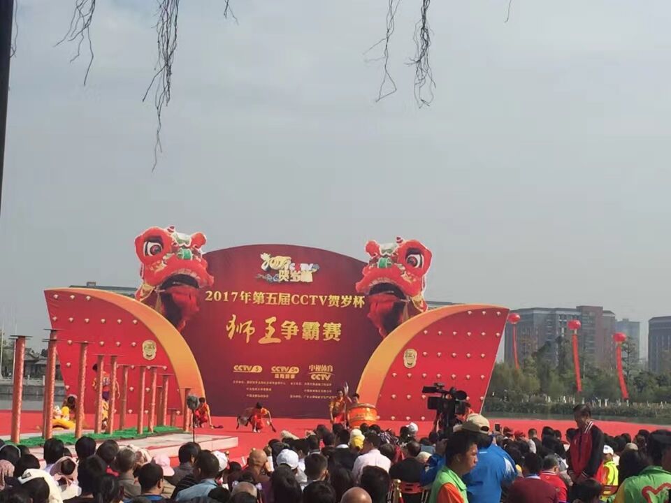 集】各地房家人过新年.jpg