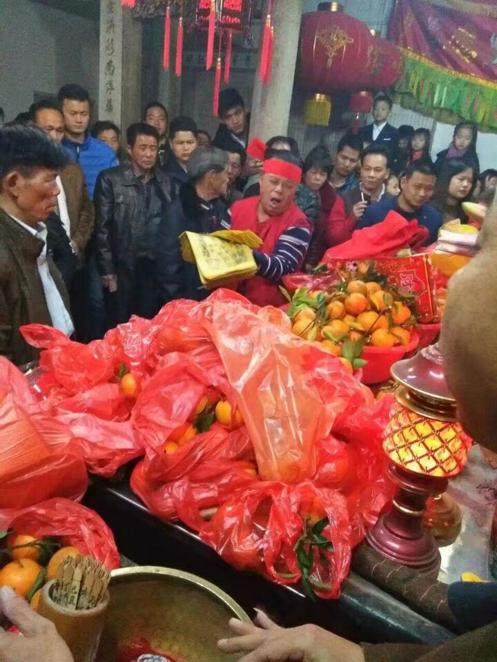 集】各地房家人过新年.jpg