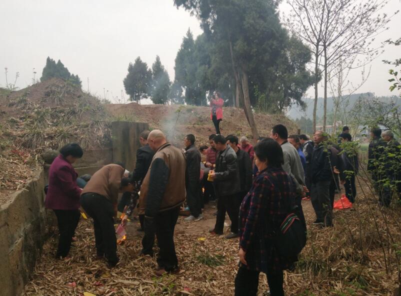 【地方特色】中江西山(五块碑)房氏祭祖暨宗亲联谊活动掠影：宗亲纪事.jpg