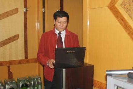 二OO九年日照房氏宗亲团拜会召开：宗亲纪事.jpg
