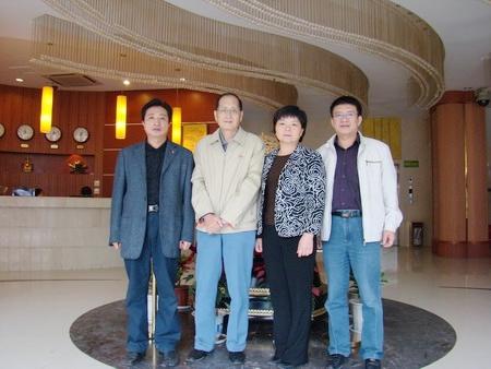 我驻卢使馆 房志民 经济商务参赞：房氏人物纪略.jpg