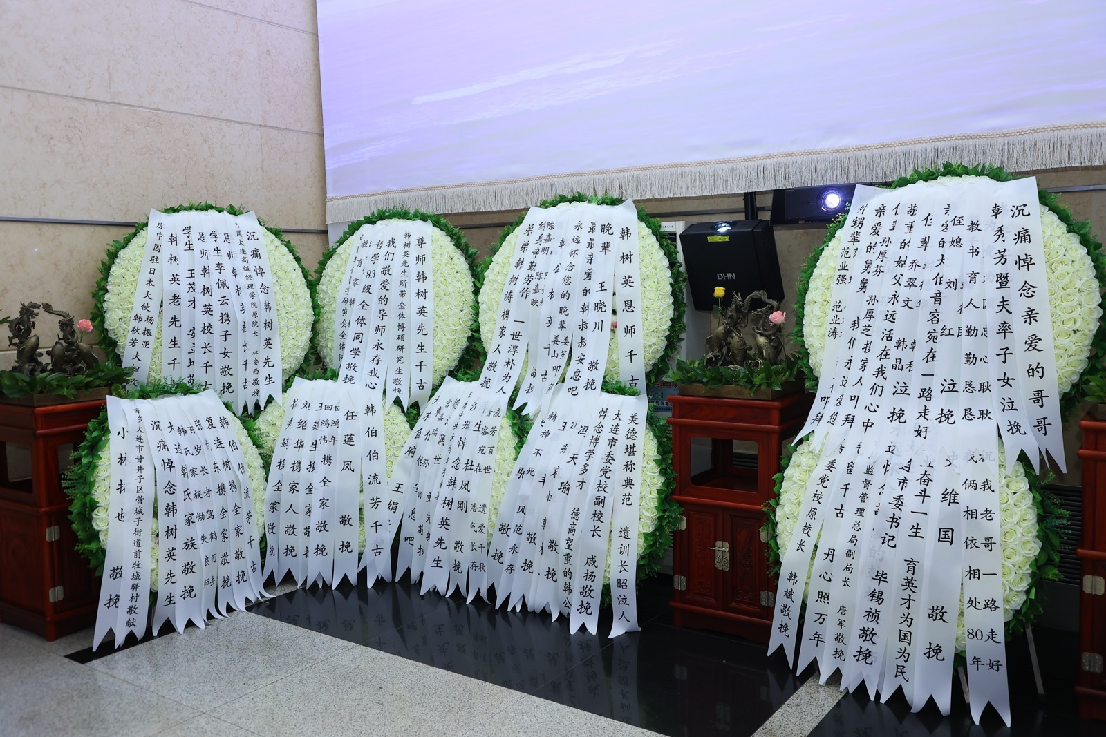 d14a1827e15255ec_16_d9bb49daabb2.jpg