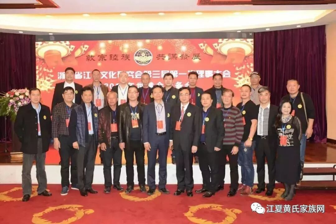 ced8ca338425f6342646a005ceb584594df39bc1e2aefa39e783735d8f87e8a0.jpg