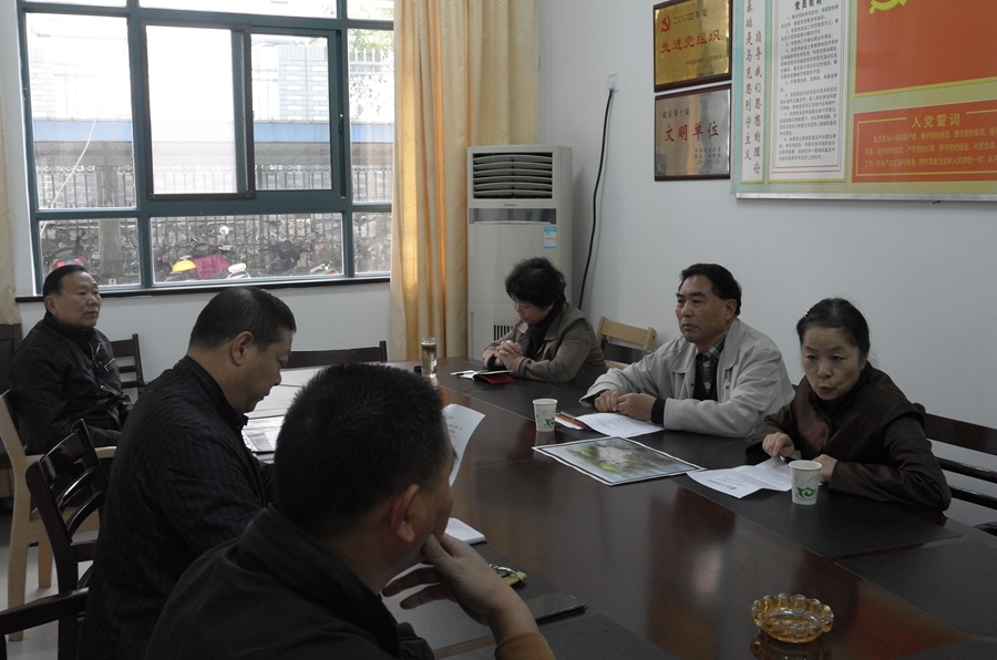 汪炜会长三访歙县文物局（文化资料整理）.jpg