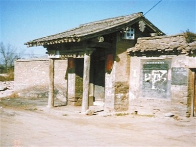 jp5000_43fec9fc4524a15438_00.jpg