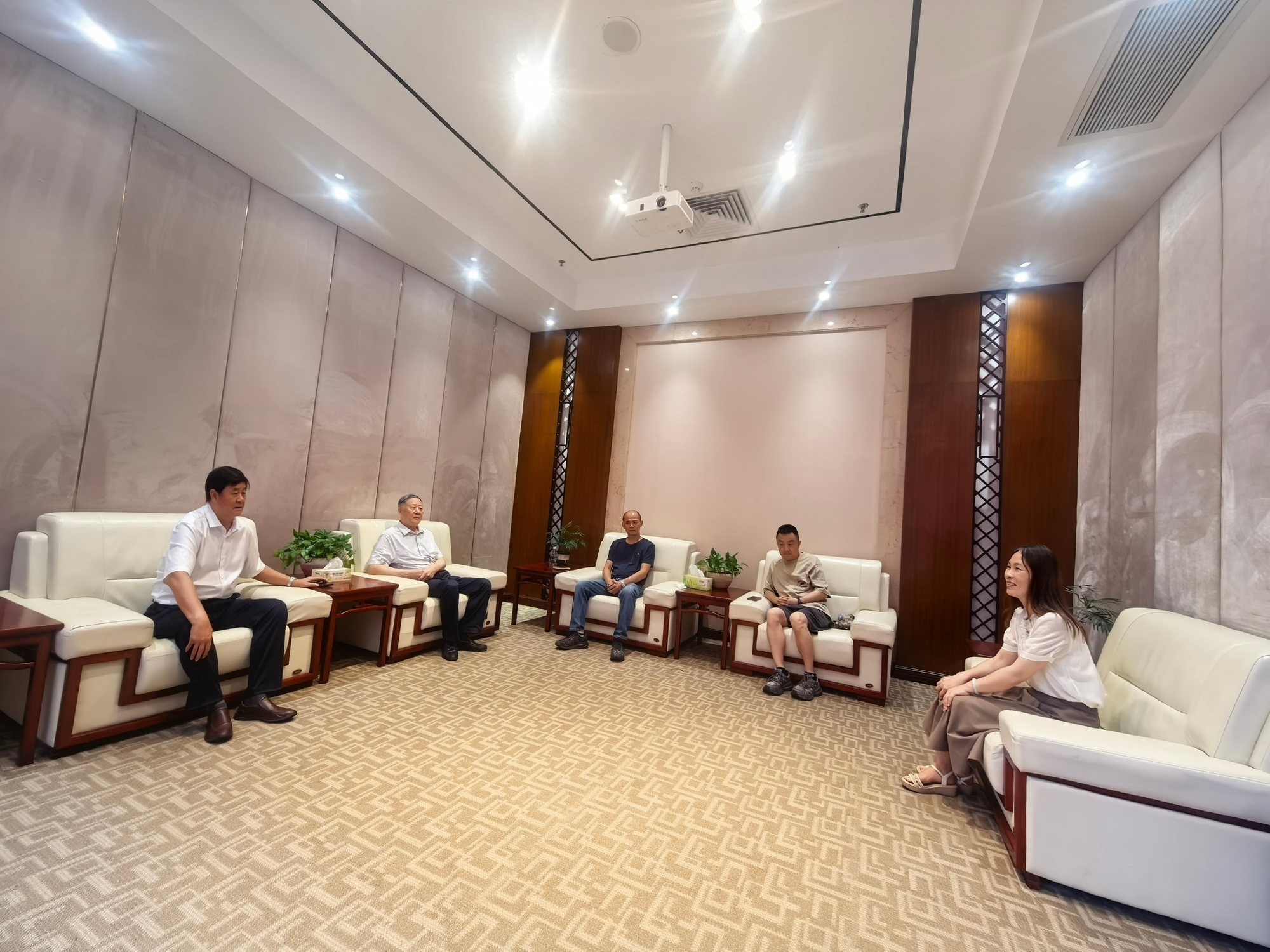 cns_kang_99e30d77fa2775dda9_13.png