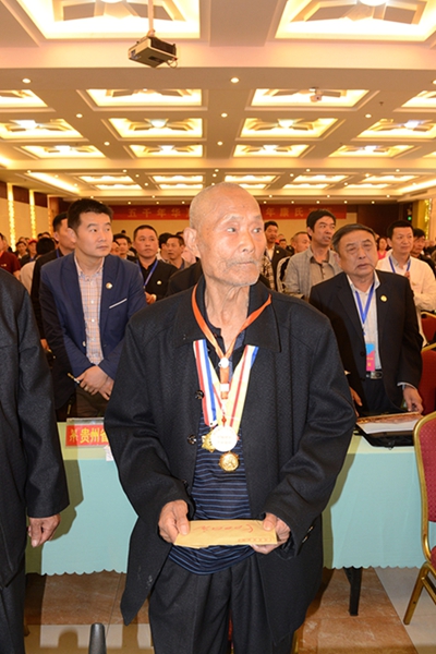 cns_kang_f09dc4c2b8654f985e_6.jpg