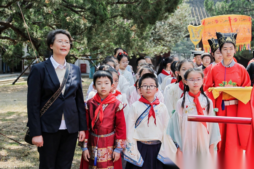 儒韵文脉，薪火相传——丙午年清明祭孔大典在嘉定孔庙庄严举行 ...（祭祀纪事）.png