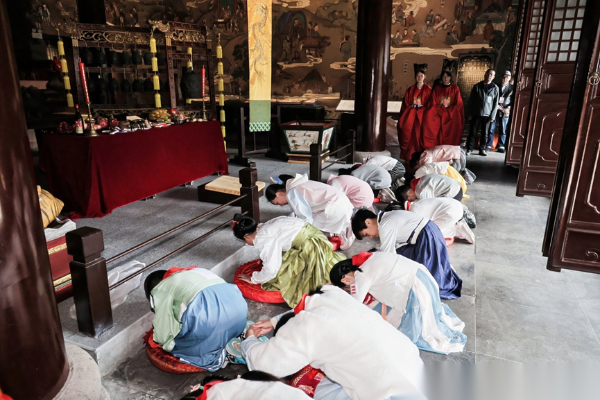 儒韵文脉，薪火相传——丙午年清明祭孔大典在嘉定孔庙庄严举行 ...（祭祀纪事）.png