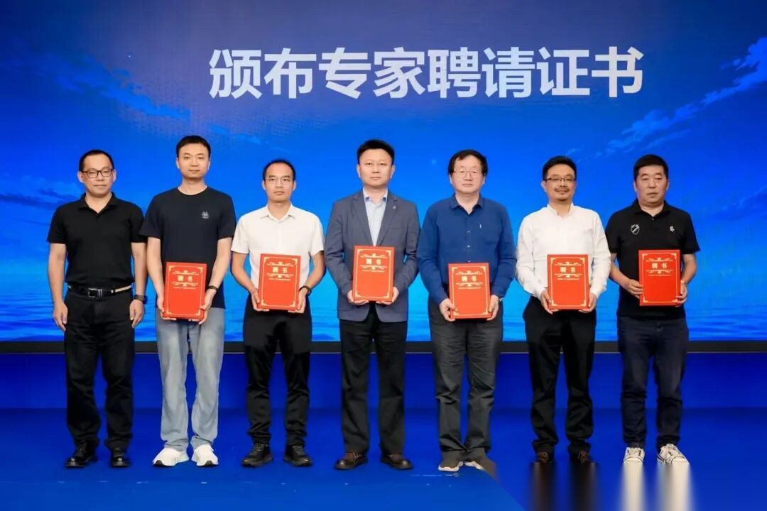 孔传会助力会员单位风火轮萤图战略发布会圆满举办 ...（文化资料）.png
