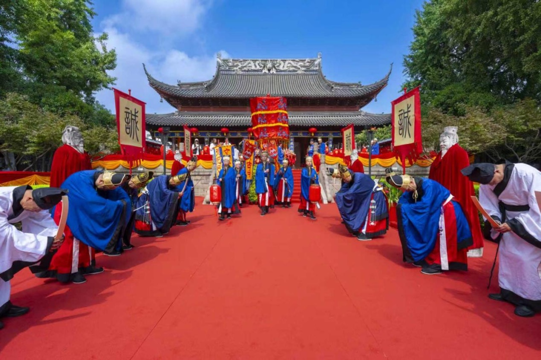 2025年祭孔释典礼在夫子庙大成殿举行（祭祀纪事）.png