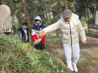 德墉会长逝世两周年，各地族人自发前往孔林祭扫（胜迹史料）.jpg
