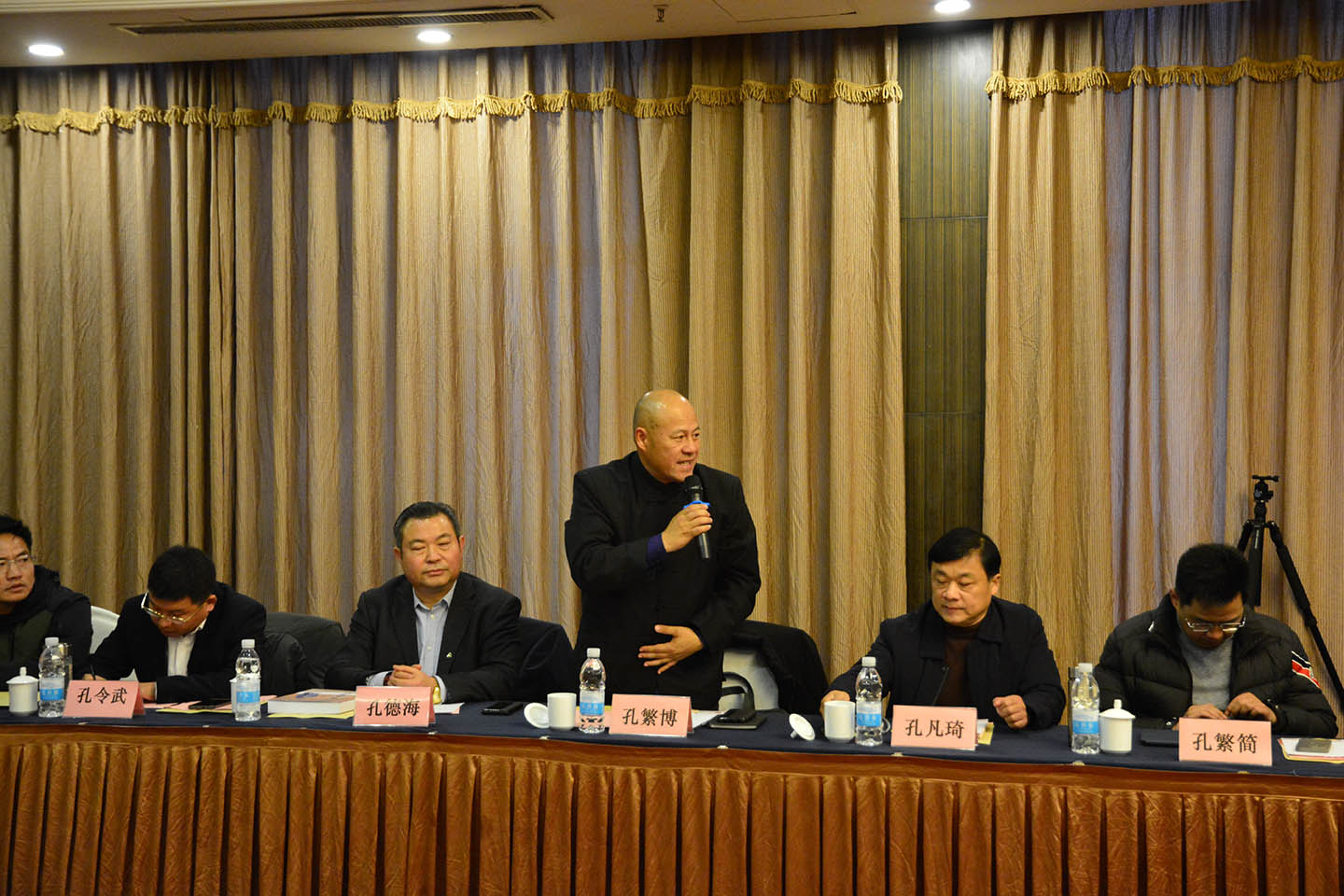 垂长宗主访问山东枣庄与宗亲座谈（宗亲纪事）.jpg