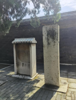 【碑刻释读】孔庙 —— 崇圣祠前的两通孔氏报本酬恩碑（胜迹史料）.png