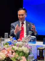 孔维众会长应邀出席“全球人文论坛座谈会（宗亲纪事）.png