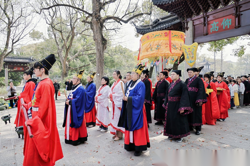 儒韵文脉，薪火相传——丙午年清明祭孔大典在嘉定孔庙庄严举行 ...（祭祀纪事）.png