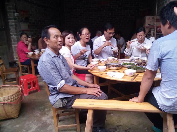 cns_nong_52bb1284c090567bba_8.jpg