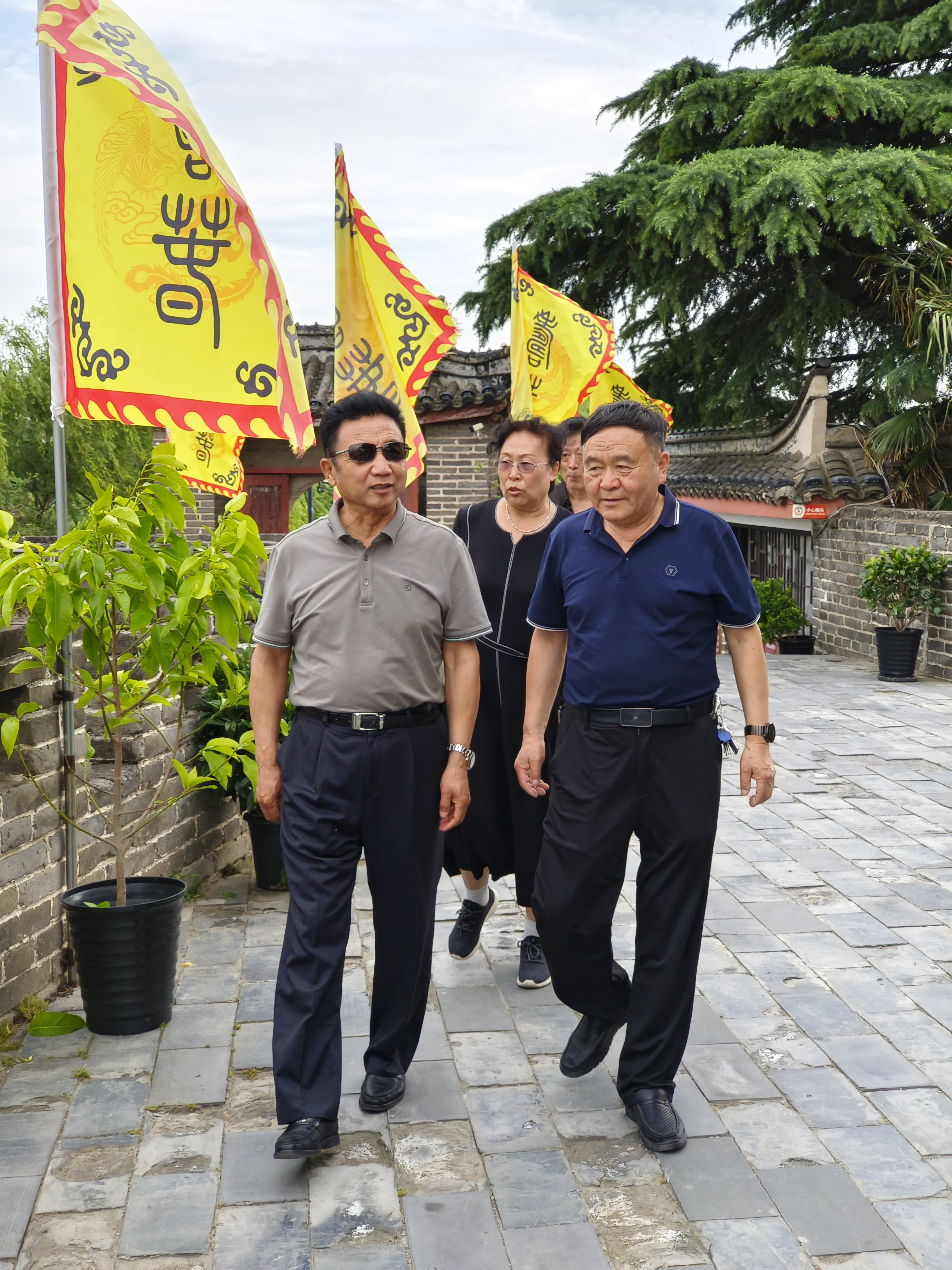 中华平氏宗亲联谊总会2024年5月走访联谊（活动纪实）.jpg