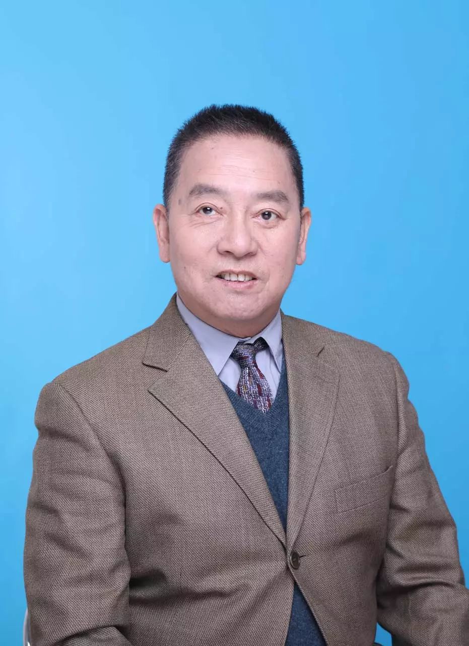 北大120周年校庆之“经院学者” ： 平新乔：胸怀未来的教育者，一心为国的求知者（文献整理）.jpg