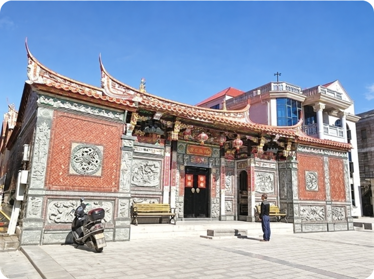 蝴蝶墓内长眠救驾有功的潘总兵（文化资料整理）.png