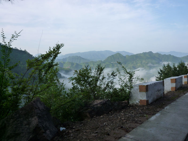 一览众山小：