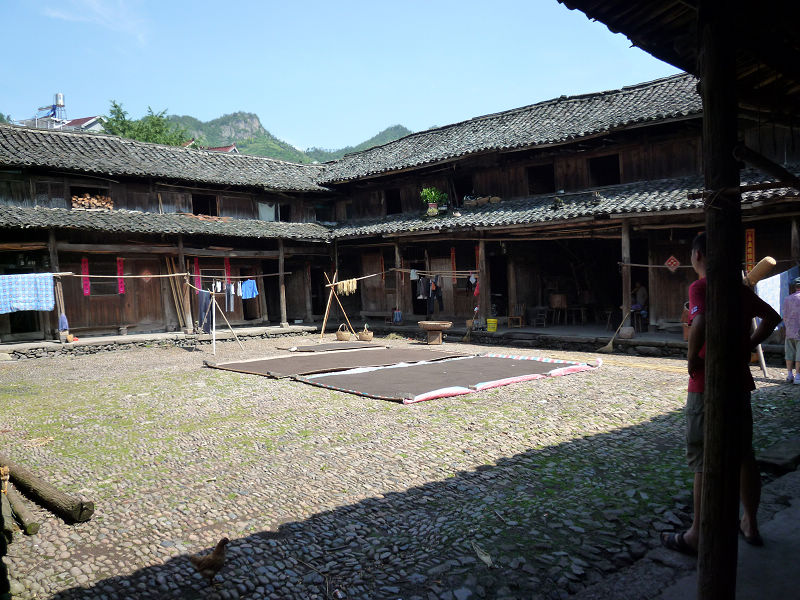 石子明堂全景：