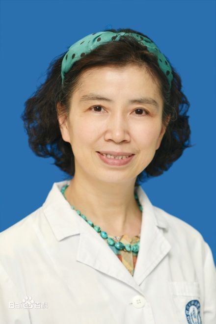 tang_1541145663f57d7241_00.jpg
