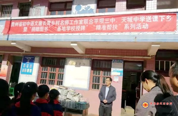 tang_1c97cab5084fbc419f_06.jpg