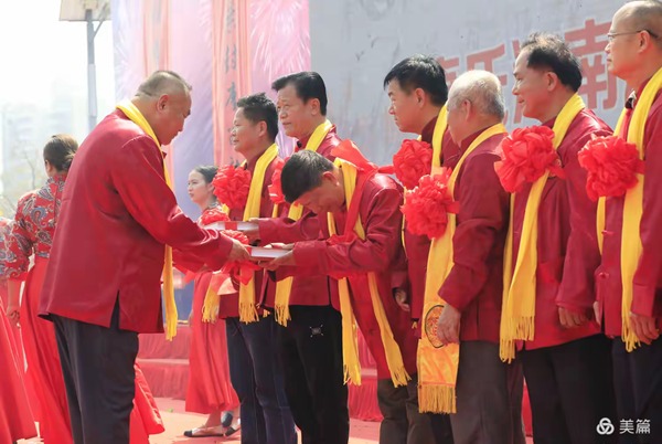 tang_580280a3bb73b70dd0_26.jpg